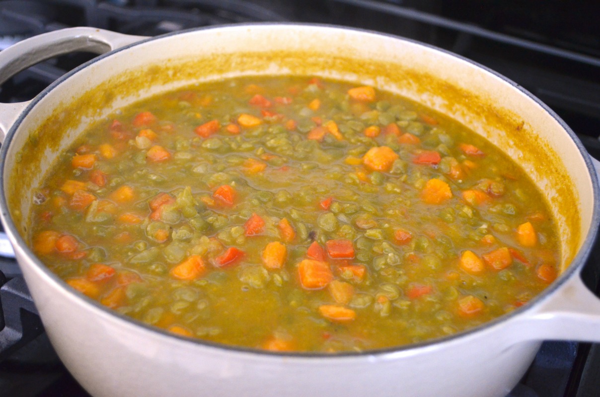 Eat to Live Split Pea Soup Dr Fuhrman Plan Healthy food prep clean eating no oil no added salt soup recipe